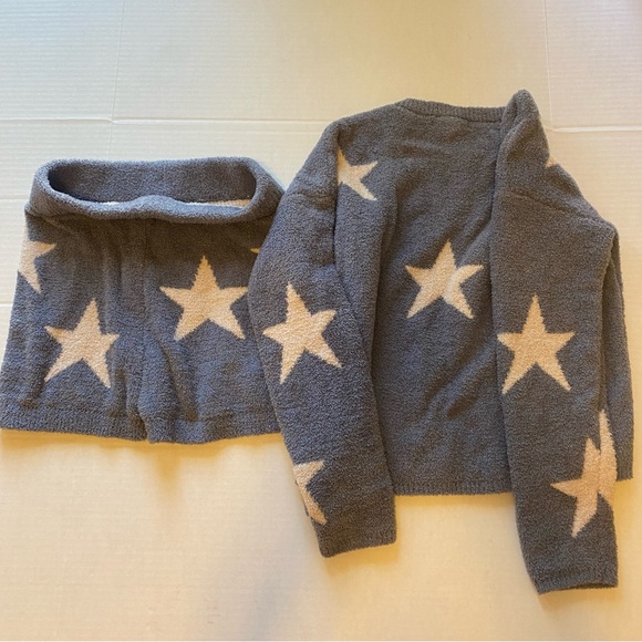 ✨Like New✨ Cozy Short Set, Size Small; Light Blue & White Stars - Picture 3 of 9